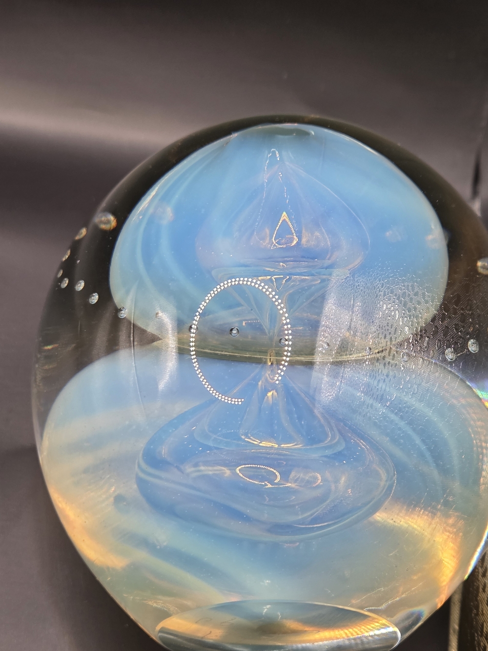 Robert Eickholt Signed Art Glass Paperweight 1990 Controlled Bubble Swirl